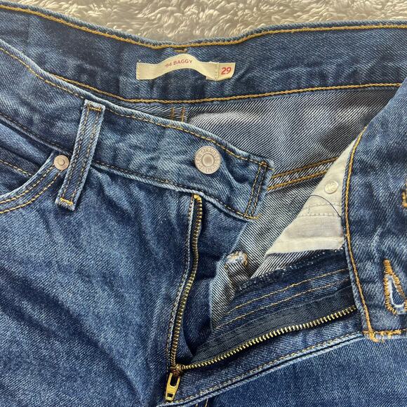 Levi’s Women’s 94’ Baggy Size 29x31 Straight Fit High Rise Wide Leg Jeans - Picture 4 of 7